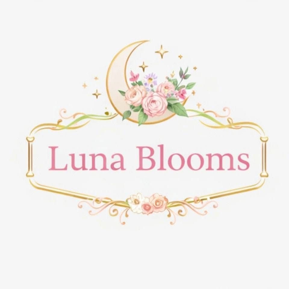 Luna Blooms